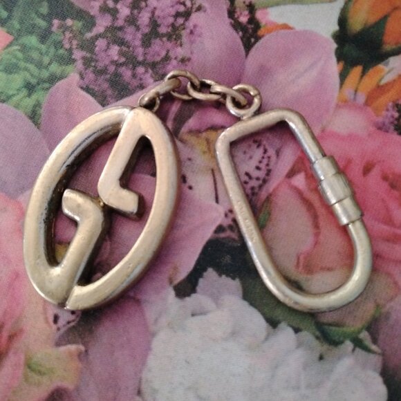 ❤️Vintage GUCCI GG Logo KeyChain Made in Italy Signed - Picture 1 of 5
